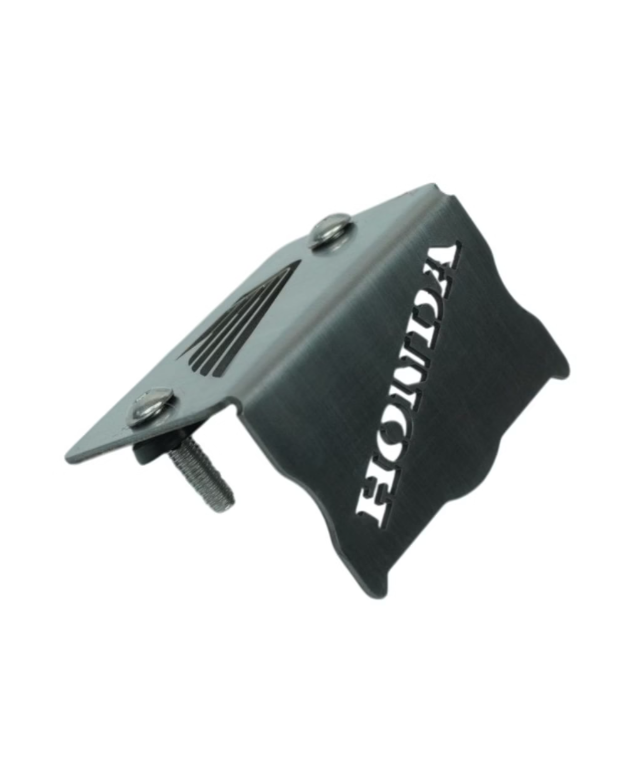 PROTECTOR DEPOSITO LIQUIDO FRENO DELANTERO RG HONDA 2D